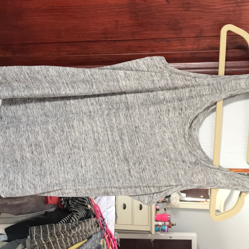 Heather gray tank